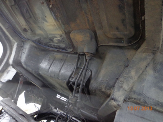 ISUZU NPR 59L รถประกอบ เครื่อง 115 แรงม้า 4BD1 พวงมาลัยพาวเวอร์ เกียร์สั้น(มีเกียร์พิเศษlo-hi) กระบะคาร์โก้ คอกแป๊ปน้ำ ยาว 4.30 ม. สภาพเดิมๆ พร้อมใช้ ทะเบียนพร้อมโอน