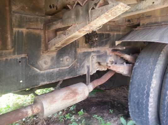 ISUZU 6 ล้อดั้ม ISUZU 6 ล้อดั้ม