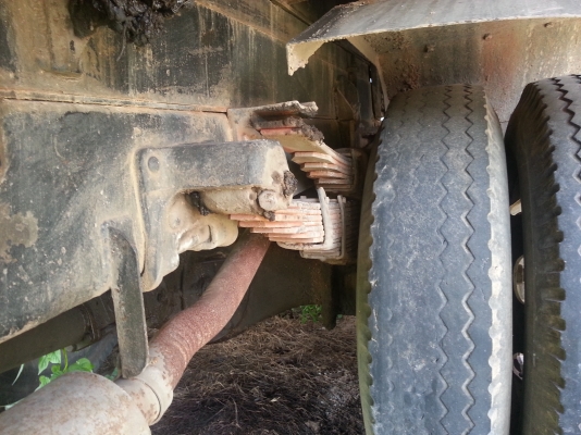 ISUZU 6 ล้อดั้ม ISUZU 6 ล้อดั้ม