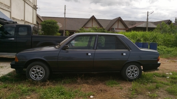 เปอร์โย 305 สภาพสวย ติดแก็ส LPG