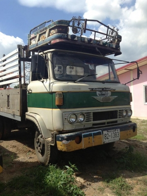 Hino รุ่น KM 310 6 สูบ 110 แรงม้า 2 เพลา ใช่งานได้ เจ้าของขายเอง