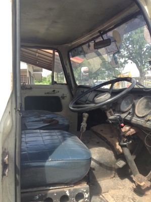 Hino รุ่น KM 310 6 สูบ 110 แรงม้า 2 เพลา ใช่งานได้ เจ้าของขายเอง