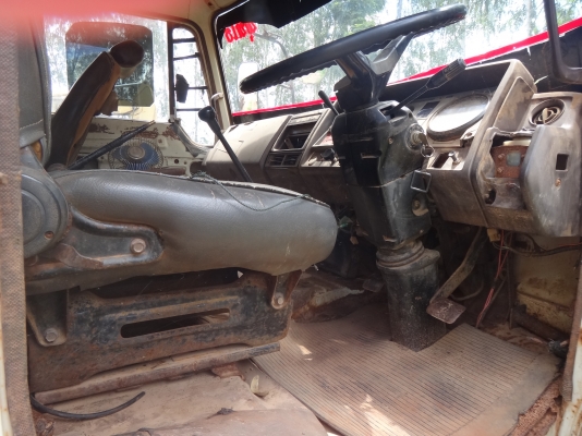 ขายด่วนรถสิบล้อสองเพลาดัมพ์ HINO FM18 เอกสารพร้อม ขายด่วนรถสิบล้อสองเพลาดัมพ์ HINO FM18 เอกสารพร้อม