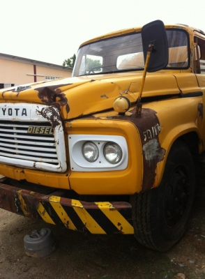 TOYOTA รุ่น DIESEL 6 สูบ 145 แรงม้า ใช่งานได้ เจ้าของขายเอง