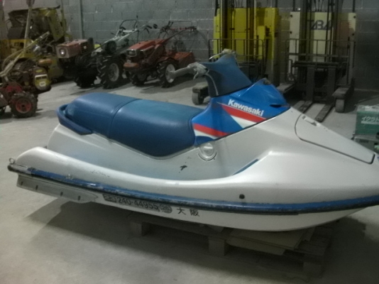 แจ๊ดสะกีKawasaki 750cc คาบูคู่เก่านอกพร้อมใช้ราคา59,000บาท