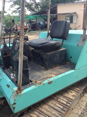 รถแบคโฮ  KOMATSU  PC 40 รุ่น 6 ใช่งานได้เ จ้าของขายเอง