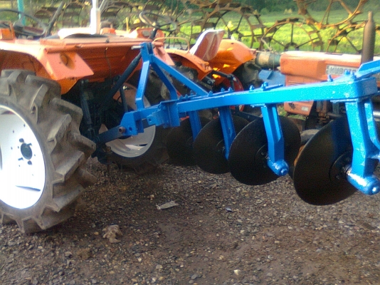 คูโบต้า L2202 ขายตัวรถสภาพพร้อมใช้งาน พร้อมผานกระทู้