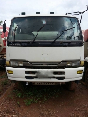 รถนิตสัน 10 ล้อ โม่ปูน 320 แรงม้า ปี 48  ( รถวิ่ง 60,xxx กม. )  ( มีขาย 3 คัน.) สนใจติดต่อ 081 - 6079515