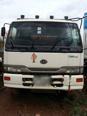 รถนิตสัน 10 ล้อ โม่ปูน 320 แรงม้า ปี 48  ( รถวิ่ง 60,xxx กม. )  ( มีขาย 3 คัน.) สนใจติดต่อ 081 - 6079515