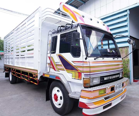ขายรถบรรทุก6ล้อยาว 7ม. มิซูบิชิ ฟูโซ่ 160แรง ประหยัด ต่อรองได้ครับ