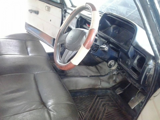 รถกระบะเลส toyota เหมาะสำหรับใช้บรรทุกของ