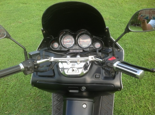 Honda  Forza  250cc ABS  (www.bascooterclub.com)