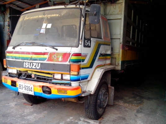 ขาย 6ล้อ FTR  แปลงเป็นสิบล้อเพลาเดียวยาว 7.2 เมตร