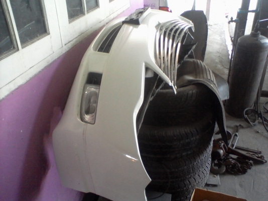 ขาย กันชน CIVIC FD ปี 06  2500 พร้อมไฟตัดหมอก กระจังหน้า VIP