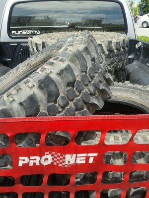 ขายยางสำหรับขาลุย ตะขาบ Simex 35x10.5R16