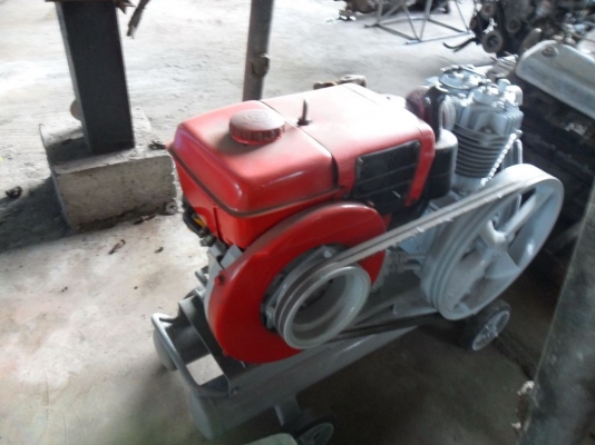 ขาย ปั๊มลม ติดเครื่อง ยันมาร์ 7 แรง สภาพพร้อมใช้