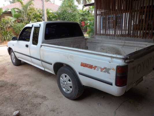 Toyoto Hilux Mighty X