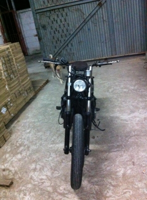 ปรับราคาxj 400 คาบู xjr   ราคา 35000ต่อลองได้  หรือแลก