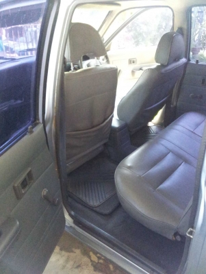 กระบะไมตี้เอ็ก 4ประตู ปี97 แท้ ตัวหน้าเต็ม  สีทูโทนบรอนซ์-เทาเข้ม ยกสูง สีสวย