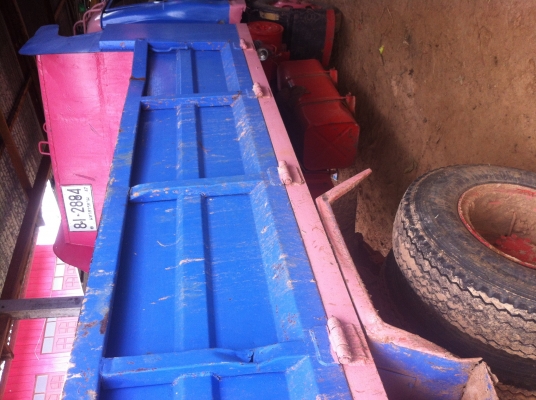 ขายรถหกล้อดั้ม ขายรถหกล้อดั้ม