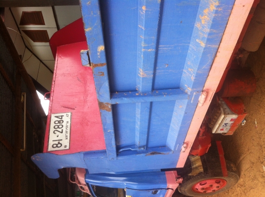 ขายรถหกล้อดั้ม ขายรถหกล้อดั้ม