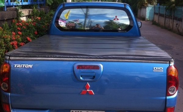 MITSUBISHI TRITON MEGACAB GLX 2.5 MT ปี 48 รถบ้านสวยจัดทั้งคัน สีสันรถบางๆเดิมๆ ชุดแต่งครบพร้อม ล้อแม็กขอบ 17 ลายสวย เครื่องแห้งแรงดีไม่มีเยิ้ม ภายในเก๋งสวยหรู CD ABS แอร์ พ.เพาเวอร์ ก.ไฟฟ้า กระจกมองข้างแบบโครเมี่ยมปรับไฟฟ้า กระบะปูพื้นยางลายเนอร์ ช่วงล่า