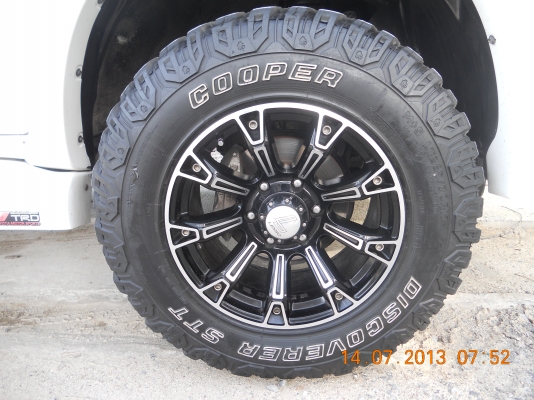 ขายยางCOOPER DISCOVERER  STT 265 /70 /17 ปี12 พร้อม MAX