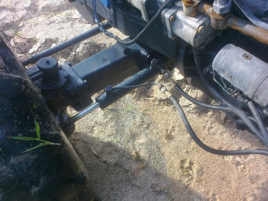 ขายรถไถUMไทซัน 404  4WD พร้อมใช้ระบบดี