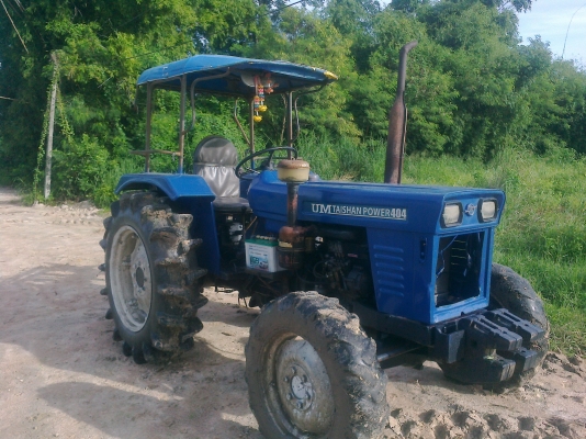 ขายรถไถUMไทซัน 404  4WD พร้อมใช้ระบบดี