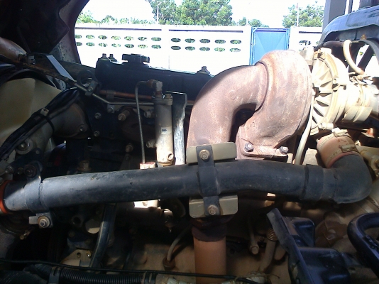 ขายรถสิบล้อดัมพ์270ยูโร2 ปี51 สนใจติดต่อได้ที่ 089-9198420 ขายรถสิบล้อดัมพ์270ยูโร2 ปี51 สนใจติดต่อได้ที่ 089-9198420