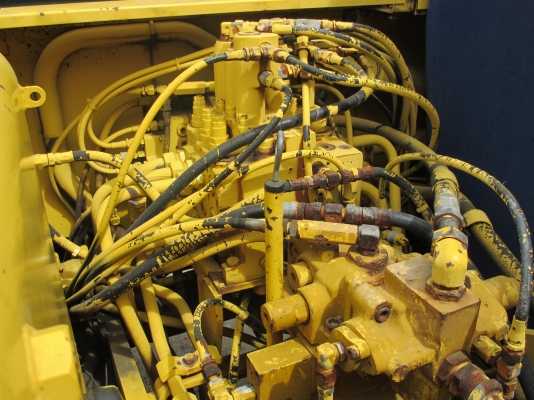 KOBELCO SK 120-3 รถเก่านอกสภาพสวย พร้อมใช้ KOBELCO SK 120-3 รถเก่านอกสภาพสวย พร้อมใช้