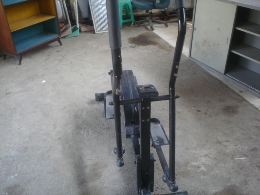 ออกกำลังกาย  เล่นง่าย  ขายถูก  2500บาท  หลินรัชดาครับ