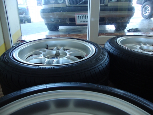 RPF พร้อมยาง กว้าง8 พร้อมยางใหม่เอี่ยม RPF พร้อมยาง กว้าง8 พร้อมยางใหม่เอี่ยม