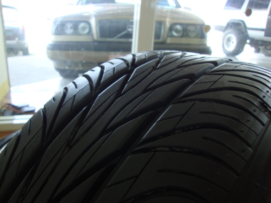 RPF พร้อมยาง กว้าง8 พร้อมยางใหม่เอี่ยม RPF พร้อมยาง กว้าง8 พร้อมยางใหม่เอี่ยม