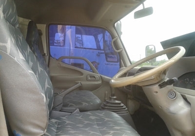 ขายคันแรก Hino Dutro 420 ปี 49 Uro 2 เครื่อง 4J โบ อินเตอร์ 121 แรง ยาว 5 เมตร พร้อมใช้ โทร 088-4501277 ตลอด 24 ชม.