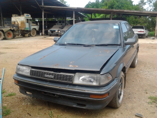 ขายด่วนรถเก๋งTOYOTA CORONA พร้อมใช้แอร์เย็น ภายในสวยมีเอกสารพร้อมโอน