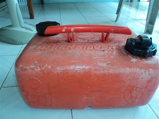 ขายถังน้ำมันไม่มีสายราคา2000พร้อมส่งEMS