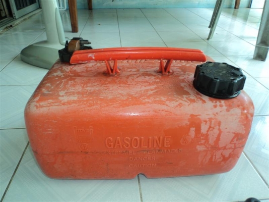 ขายถังน้ำมันไม่มีสายราคา2000พร้อมส่งEMS ขายถังน้ำมันไม่มีสายราคา2000พร้อมส่งEMS