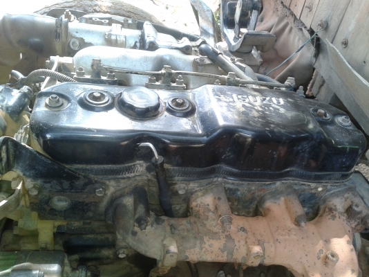 ขาย 6 ล้อ  ISUZU NKR 110 ขายจัดแน้นซ์ให้ลูกค้า จ.สุรินทร์แล้ว. ขอบคุณครับ......