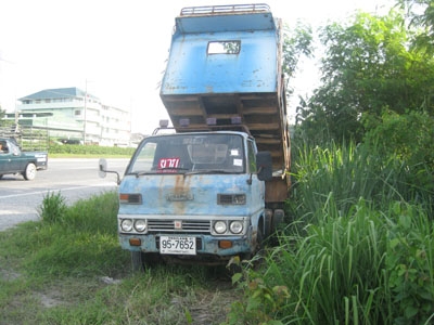 ขาย Isuzu super Elf 85 แรง ดั้มพ์ โทร 088-4501277