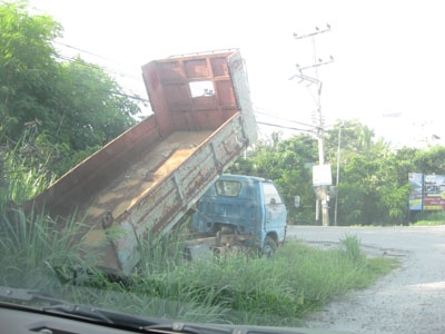 ขาย Isuzu super Elf 85 แรง ดั้มพ์ โทร 088-4501277