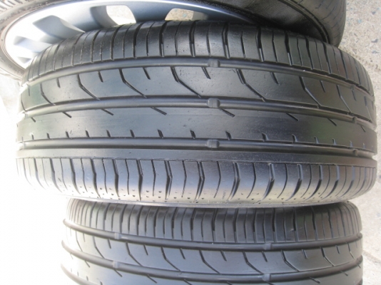 ขายล้อแม็ก Ford fiesta 15"x6" et45 4รู100 + ยาง ปี 12  Toyota ,Suzuki, Mazda ก็ใส่ได้ครับ (081-3747940)