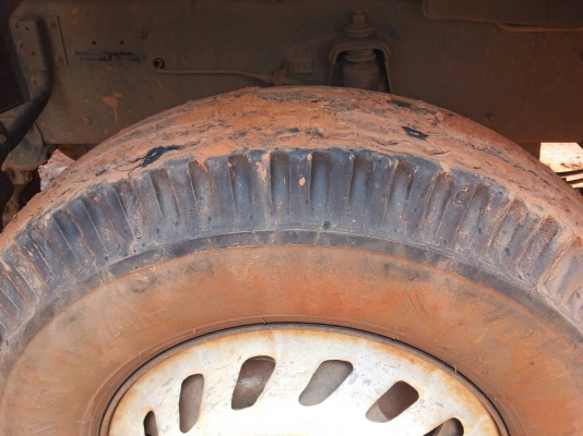 ขายรถ 10 ล้อ ดั๊ม Isuzu270 EURO 2 ปี 51 แม็คโหลด วิ่ง 3 แสนกิโลเมตา