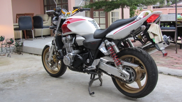 ขายบิ๊กไบท์ honda cb 1300