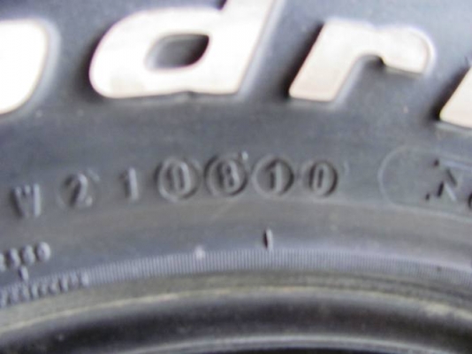 ขายยาง BF Goodrich All-Terrain T/A 31/10.5/15 ปี 08/10 ไม่ปะ,ไม่บวม