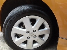 ขายMax Nissan March 15" พร้อมยาง 175/60/15 ปี11