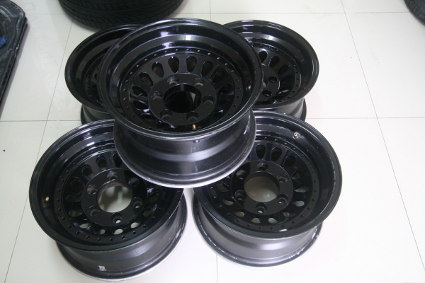 หยดน้ำ สีดำ 15x8นิ้ว 5 วง หยดน้ำ สีดำ 15x8นิ้ว 5 วง
