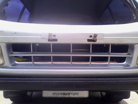 ข า ย กั น ช น ห น้ า  I S I Z U  ด ร า ก้ อ น อ า ย  พ ร้ อ ม ส ป อ ร์ ด ไ ล้ 1 คู่ ไ ฟ เ ลี้ ย ว 1 ข้ า ง