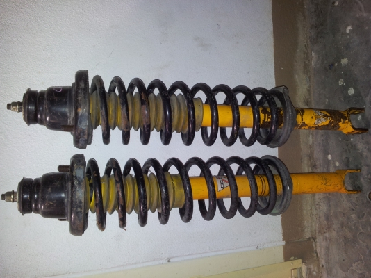 ขายโช๊ค Koni หนึบๆ ขายโช๊ค Koni หนึบๆ