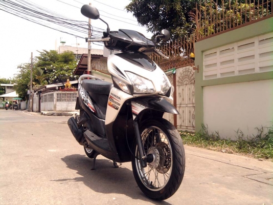 ขออนุญาติขาย  Honda Click Combi Brake ปี51 มือเดียว สีขาวมุข